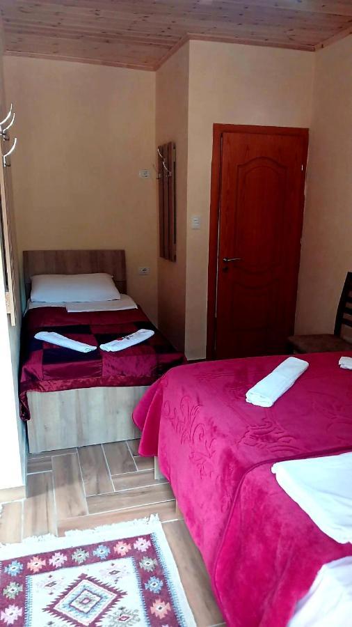 Guest House Shtepiza Theth Exterior foto