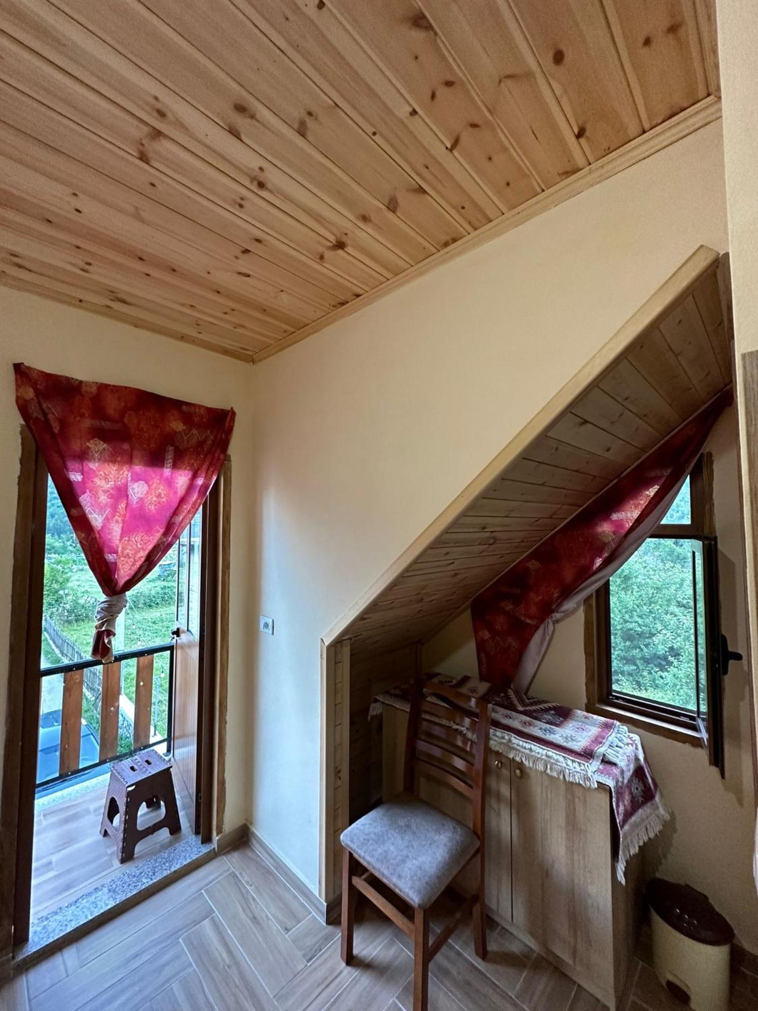 Guest House Shtepiza Theth Exterior foto
