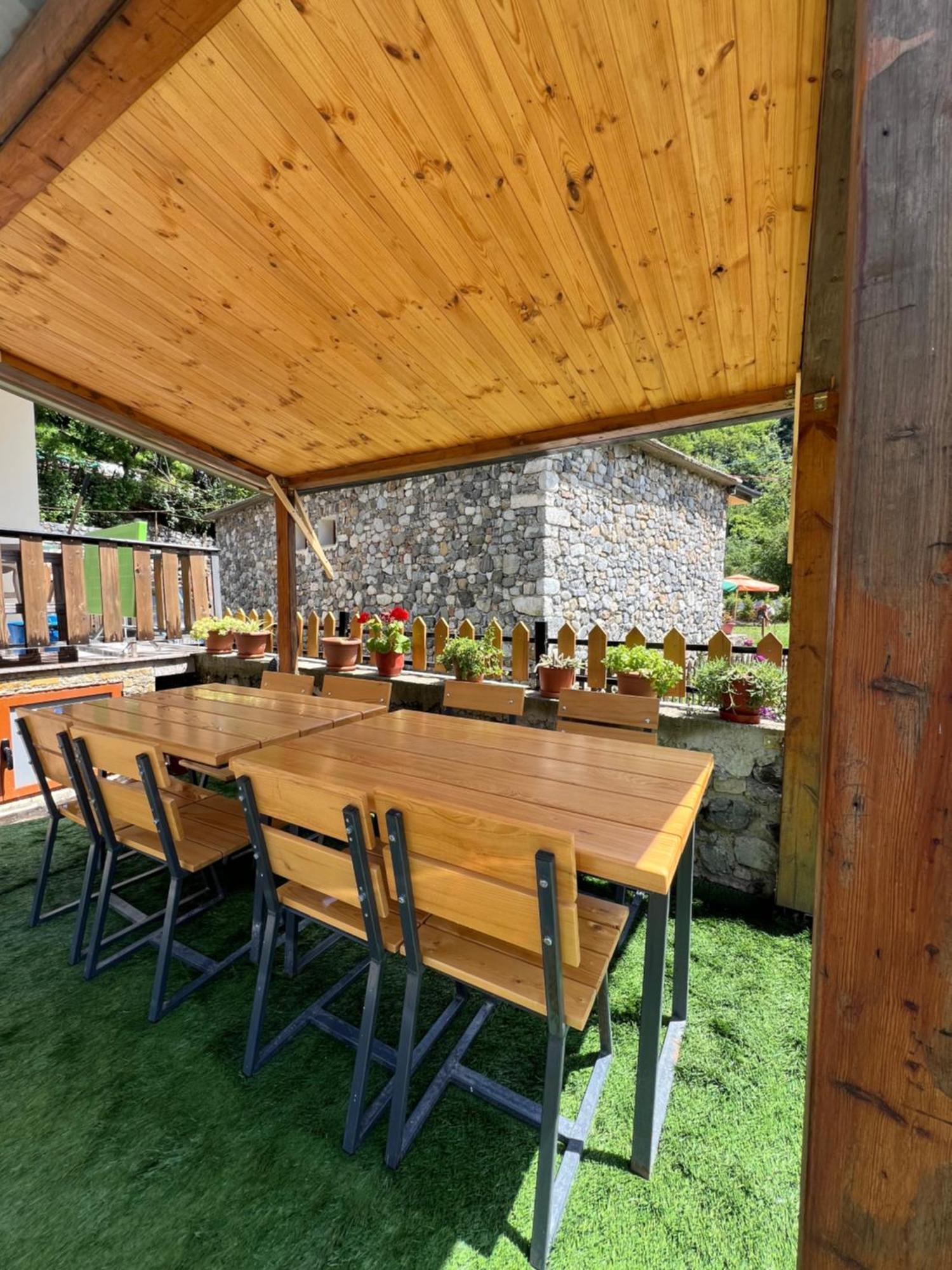 Guest House Shtepiza Theth Exterior foto